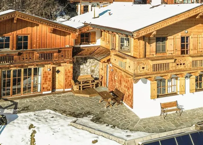 Obenland Kitzbueheler Alpen *